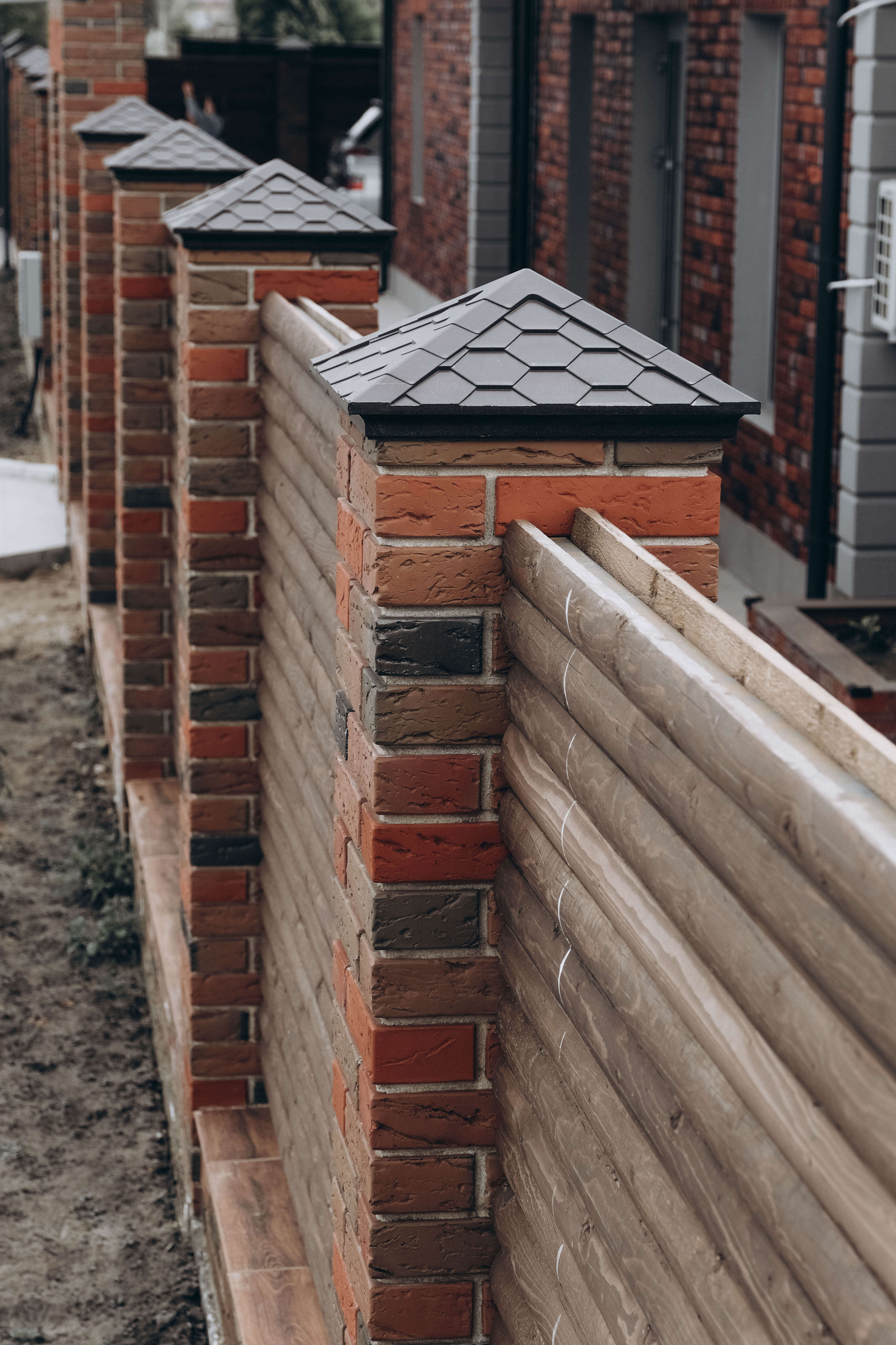 Колпак Zking Эверест Коричневый на столб 1.5х1.5 кирпича (390х390мм) в Ульяновске фото